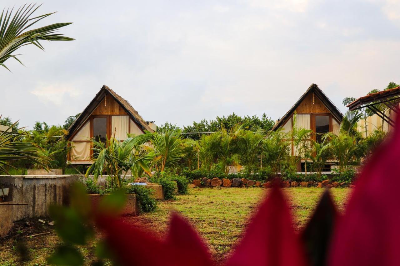 The Vintage Farm Mahiravani Exterior photo